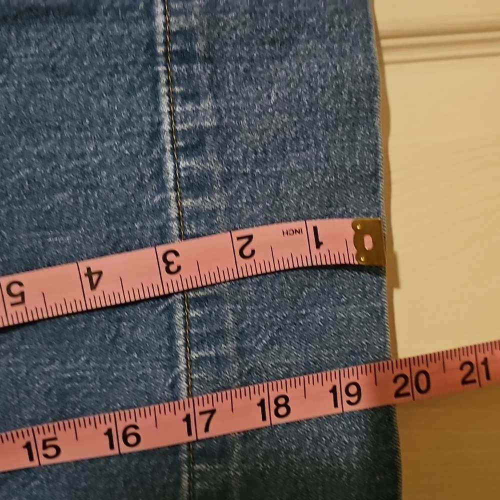 J CREW JEANS - Picture 10 of 10